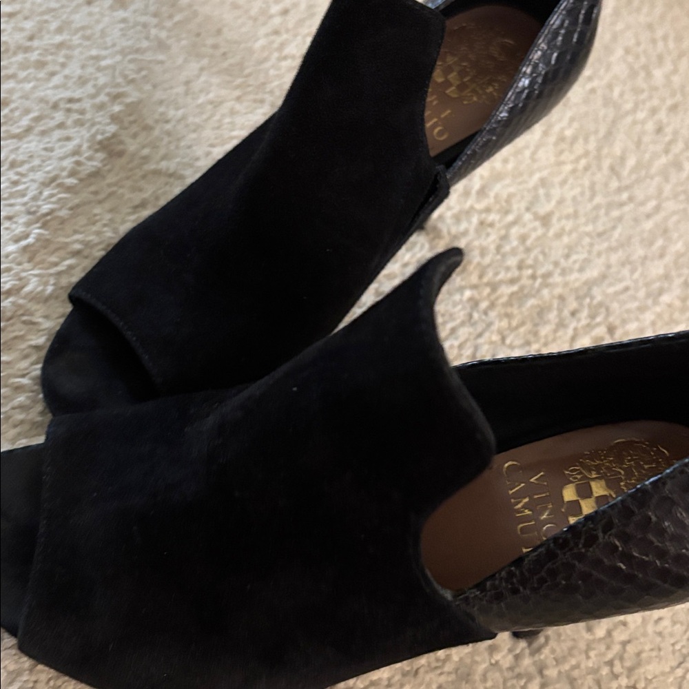 Vince Camuto open toe suede like acroc like high heels. Loved gently - Picture 2 of 8